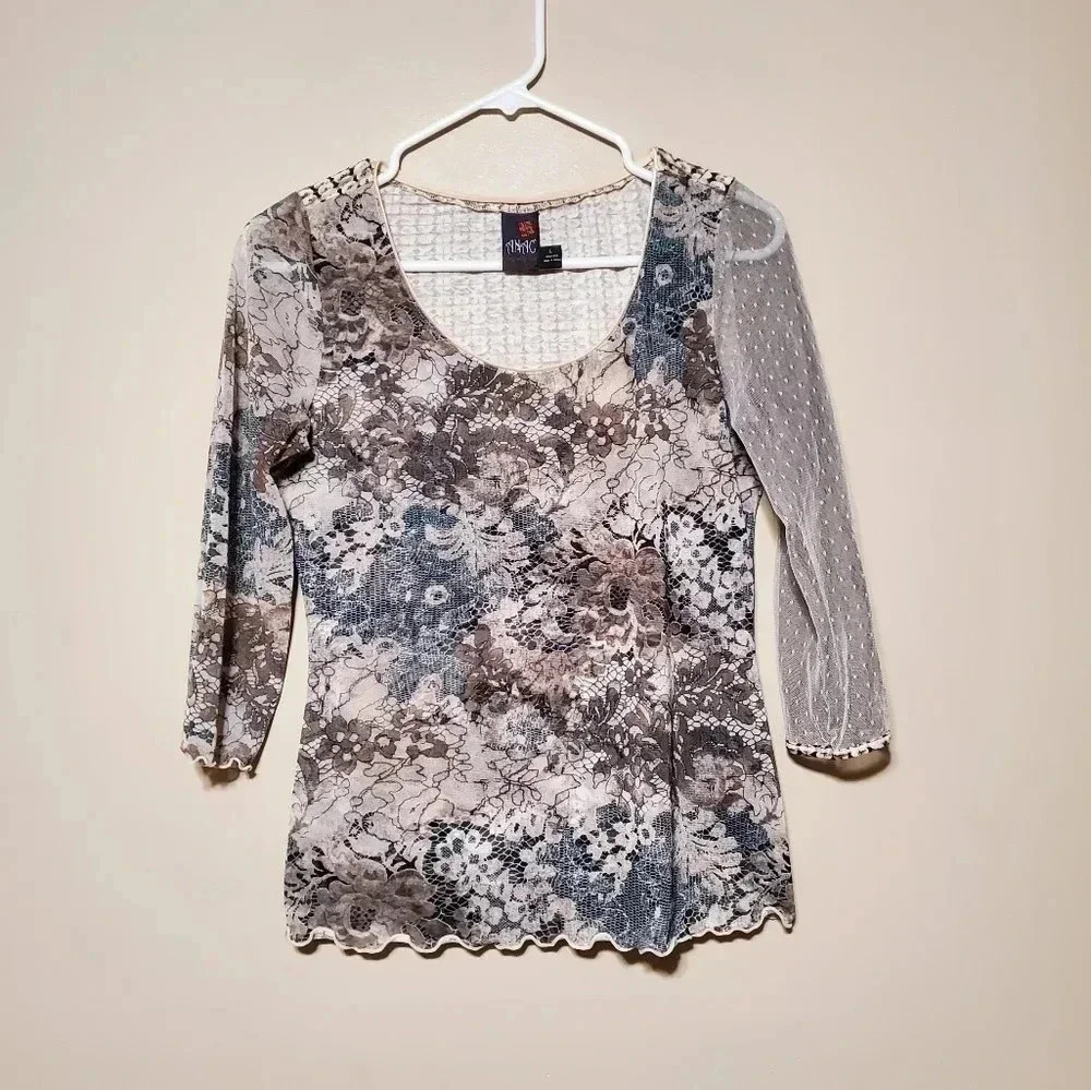 ANAC Designed By Kimi Mesh Mixed Print 3/4 Sleeve Top Made in Korea Size Large
